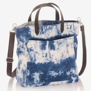 Thirty One Tie Dye Sky Window Shopper